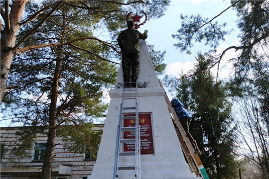 Работники Шимкусского территориального отдела, Дома культуры и библиотеки присоединились акции «Всероссийский день заботы о памятниках истории и культуры»