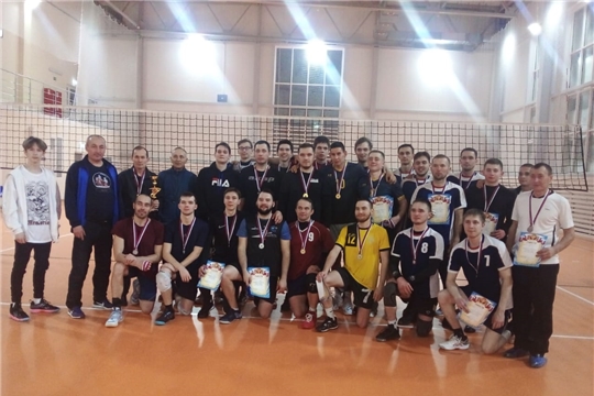 Рождественский турнир по волейболу среди мужских команд. 