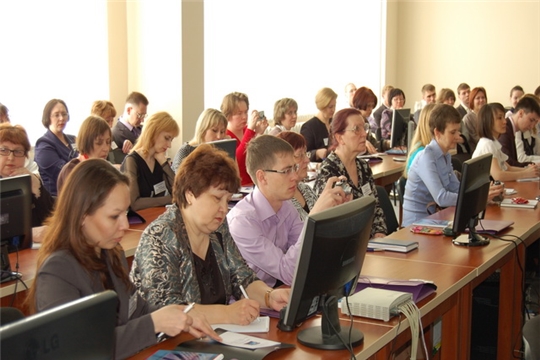 Участие на практическом семинаре «Вопросы внедрения автоматизированных архивных технологий» в Удмуртской Республике