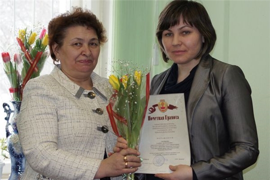 Поздравляем сотрудников госархива с наградами