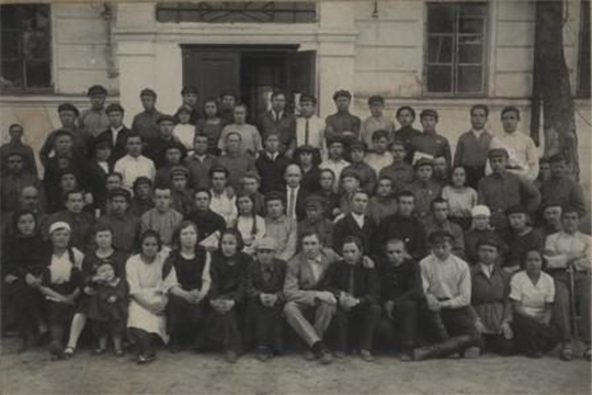Как была создана советско-партийная школа.(К 95-летию образования Чувашской областной советско-партийной школы)