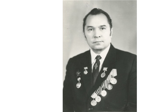 Народный певец земли чувашской  (К 100-летию со дня рождения Мефодия Ивановича Денисова (1922-1998) – певца, педагога, заслуженного артиста Чувашской АССР, народного артиста Чувашской АССР, заслуженного артиста РСФСР)