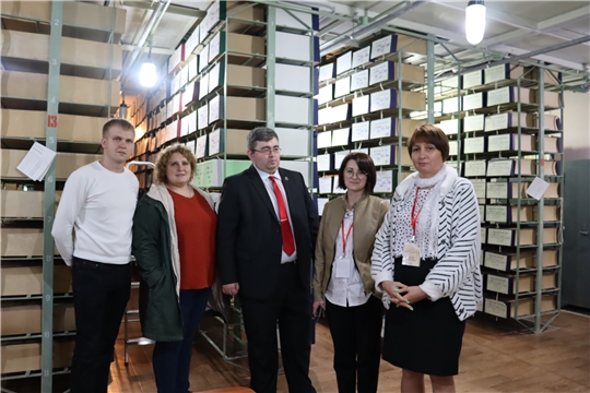 Представители Государственного архива новейшей истории Ульяновской области посетили с дружественным визитом Государственный архив современной истории Чувашской Республики