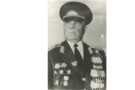 Прохор Трофимов – солдат, писатель и наставник (К 115-летию со дня рождения Прохора Трофимовича Трофимова (1908-1991) – военно-политического деятеля, преподавателя, полковника в отставке, журналиста, прозаика, публициста, члена Союза журналистов СССР и Союза писателей СССР, лауреата премии Союза журналистов Чувашии им. С. Эльгера, участника советско-финляндской и Великой Отечественной войн)