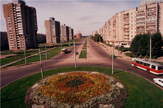 Административные районы города Чебоксары (50 лет (1973) назад Президиум Верховного Совета Чувашской АССР принял постановление об образовании в г. Чебоксары трех городских районов: Ленинского, Калининского, Московского)