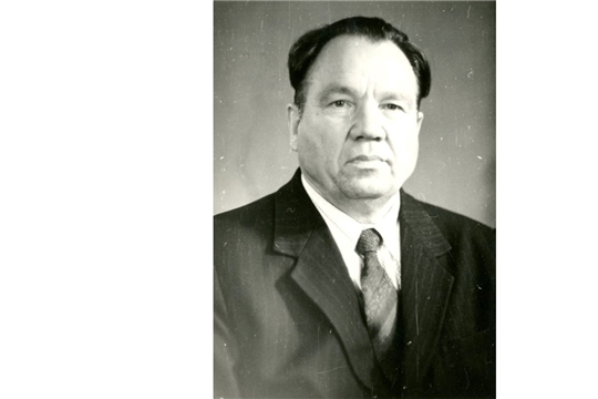 По пути экономической науки  (К 95-летию со дня рождения Валентина Игнатьевича Ильдеменова (1928-2011), уроженца д. Пояндайкино Шумерлинского района Чувашской АССР, экономиста, доктора экономических наук, профессора, заслуженного деятеля науки Чувашской АССР, почетного работника высшего образования России, лауреата премии Чувашского государственного университета им. И.Н. Ульянова в области науки и техники)