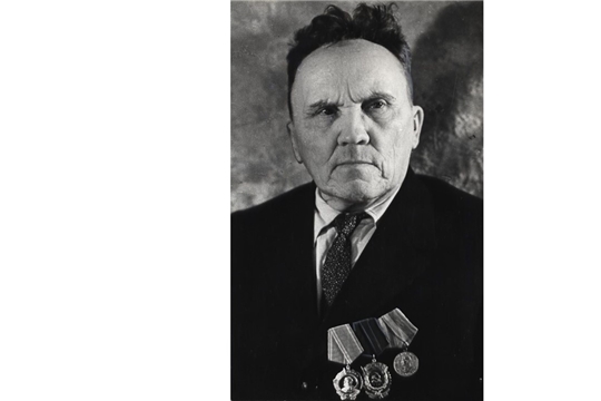 Яркая звезда в плеяде чувашских поэтов и писателей (К 130-летию со дня рождения выдающегося чувашского писателя, народного поэта Чувашской Республики, прозаика, публициста, члена Союза писателей СССР, участника Первой мировой войны 1914-1918 гг. С.В. Эльгера (1894–1966)