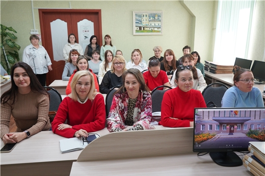 Обучающиеся Учебно-методического центра «Аспект» в гостях у архивистов