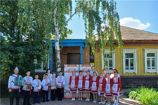 Час краеведения «Обряды и традиции низовых чуваш»