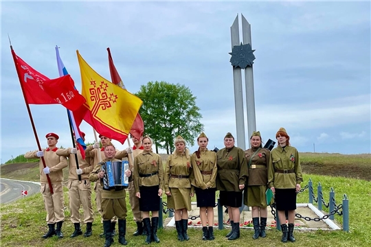 Торжественный митинг у стелы