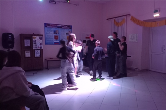 "Ну-ка все вместе!".
