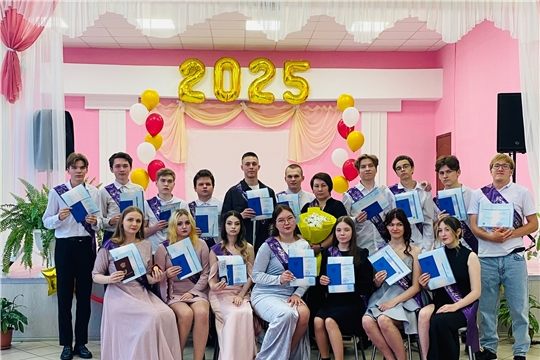 В школах Новочебоксарска прошли выпускные вечера