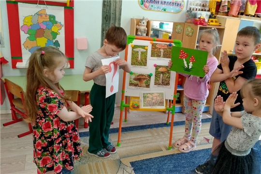 Осторожно - ядовитые грибы и ягоды!