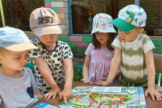 Познавательный час "День России - главный праздник Великой страны"