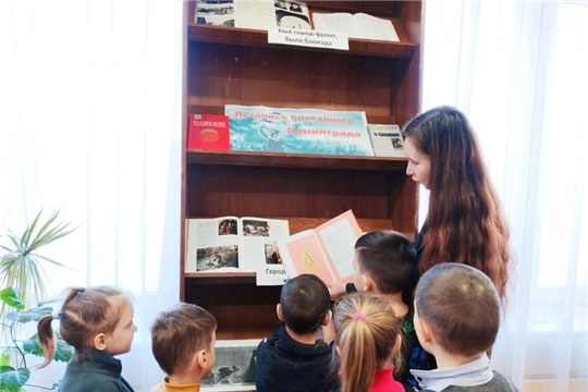 Воспитанники детского сада присоединились к Международной сетевой акции "Читаем о блокаде"