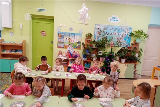 Математические упражнения с новогодним содержанием.