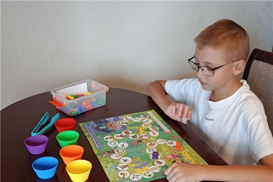 Почему детям полезно играть в настольные игры