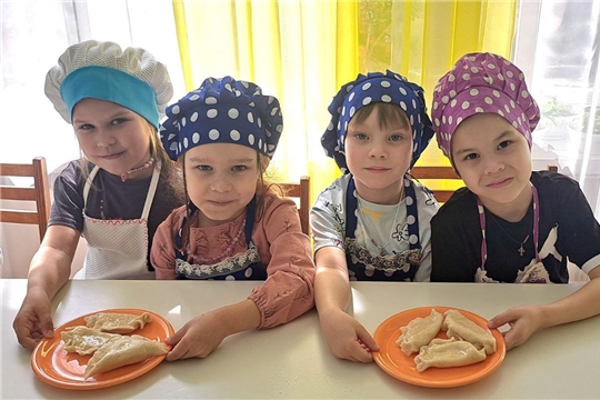 Мастер-класс по лепке чувашского национального блюда - хуран кукли