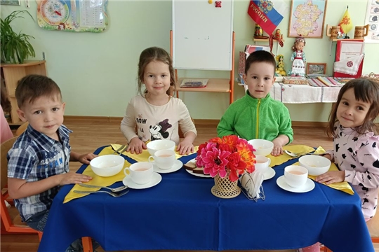 "Питание с улыбкой: как мы заботимся о здоровье малышей".