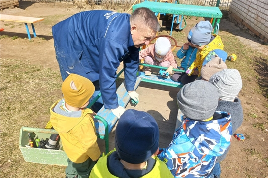 Профессия плотник