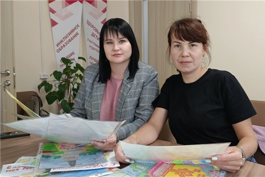 Степанова Наталия Владимировна - в составе комиссии городского конкурса открыток.