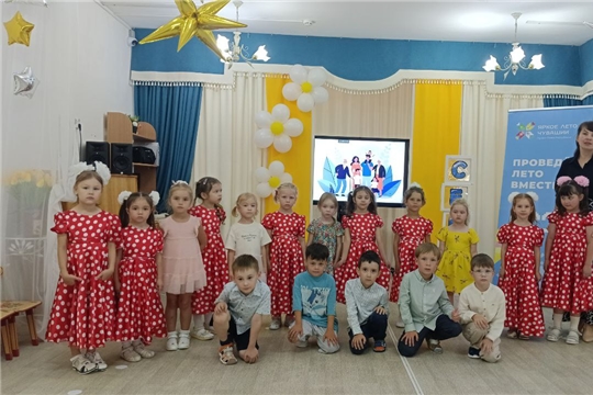 С праздником - с Днем семьи, любви и верности!