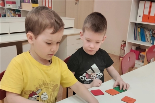 Досочки Сегена на занятиях по «Грамотейке»