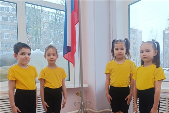 Поднятие флага -важный шаг в патриотическом воспитании дошкольников