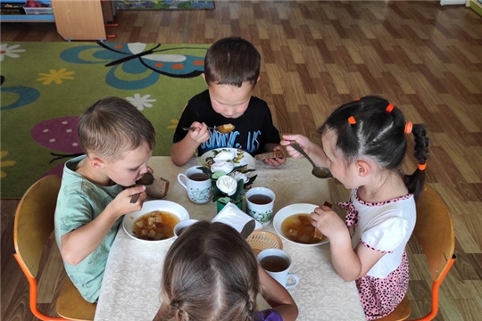 Меню месяца: что нового на столах детского сада?