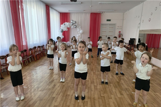Отчётное занятие в кружке "Детский фитнес"