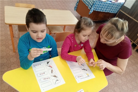 Знакомим дошкольников с зимующими птицами (2 корпус)