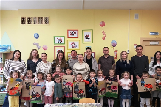 Открытое занятие кружка "Волшебная кисточка"