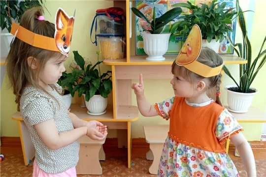 Беседа на тему "Дверь чужим не открывать"