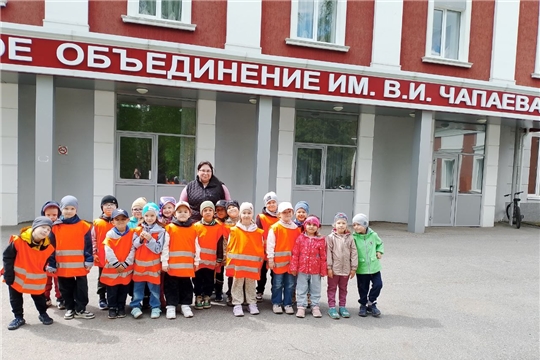 Экскурсия к заводу имени В.И.Чапаева.