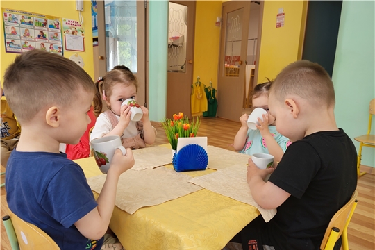 Польза яблочного сока для дошкольников