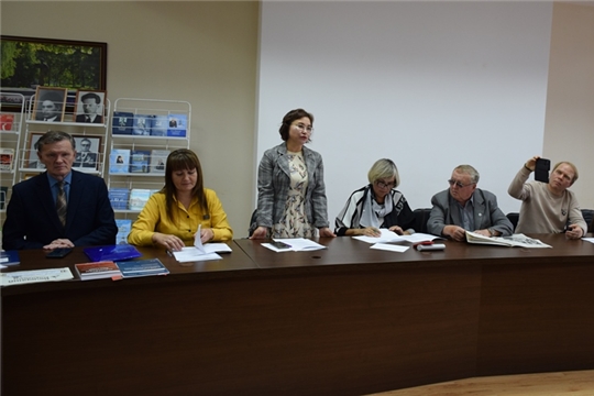 Участие в круглом столе