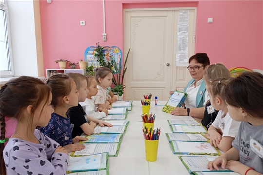 Реализация республиканского проекта "По родному краю с рюкзаком шагаю": остановка "Музей"
