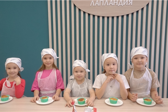 Объявление по кружкам.