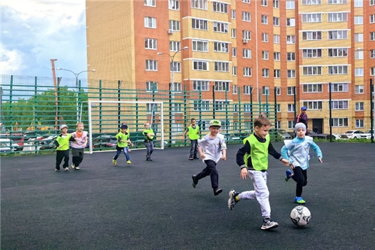 Открытое занятие по кружку физкультурно-спортивной направленности "Футбол"