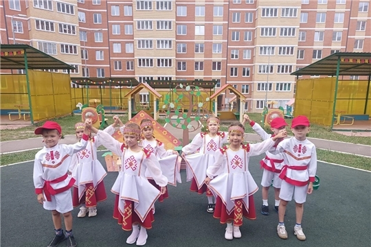 Творчество глазами детей