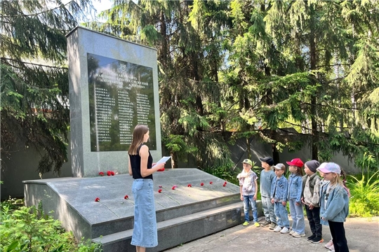 «По родному краю с рюкзаком шагаю»