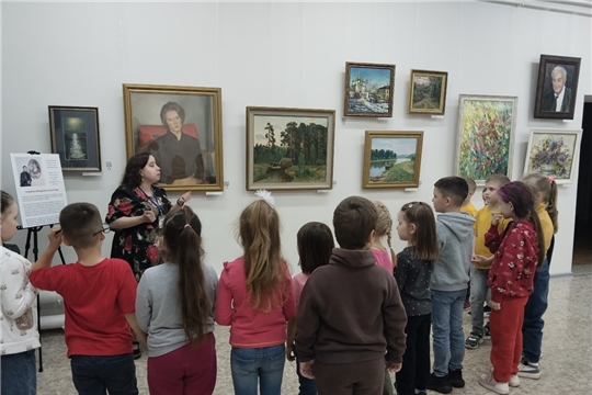 Выставка из частной коллекции Людмилы Лоскутовой "Вернисаж души"