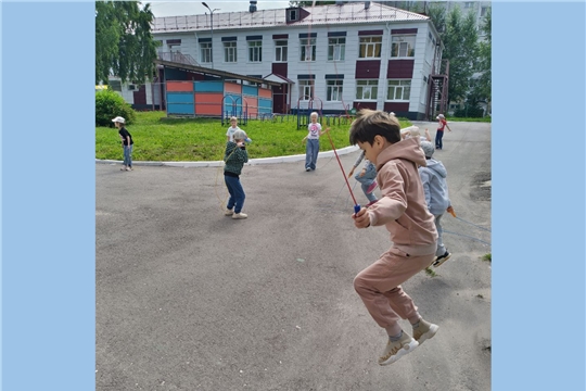 День скакалки
