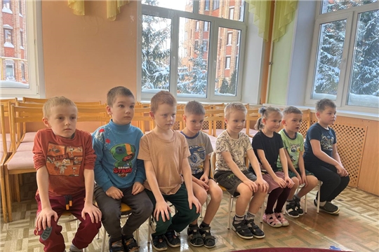 Просмотр фильмов о Сталинграде. 