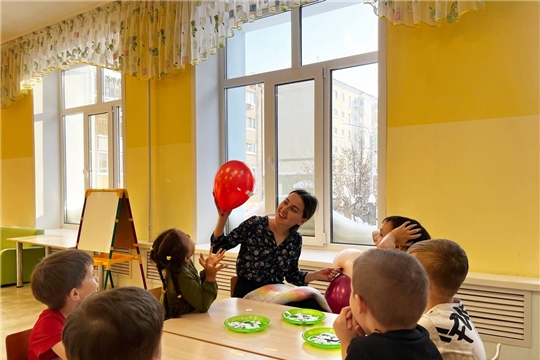 Маленькие исследователи: юные физики в поисках невидимой силы!