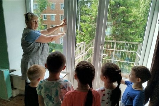 Осторожно, открытое окно!