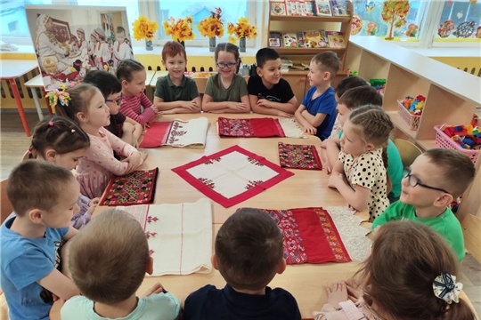 День чувашской вышивки