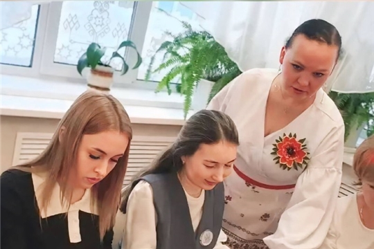 Фольклорные нотки