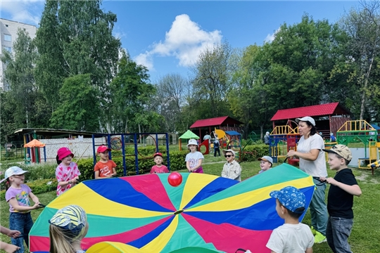 26.06.2025 "Игры с парашютом"