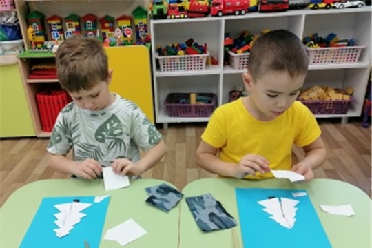 Снежная ёлочка способом оригами (Мастерская фантазий)